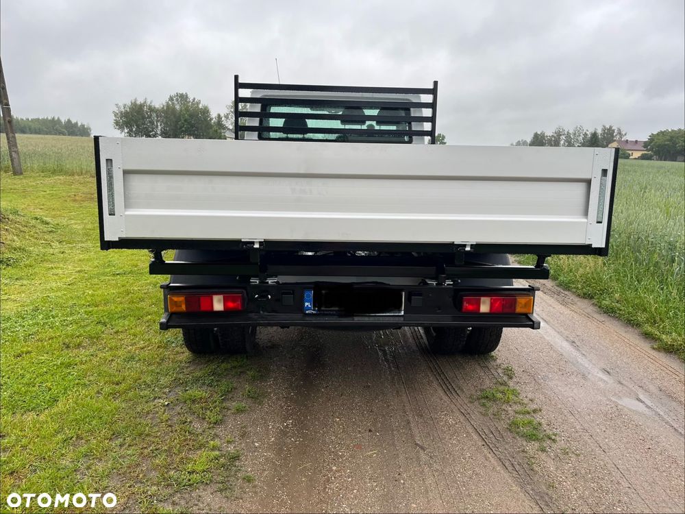 Ford transit - 12