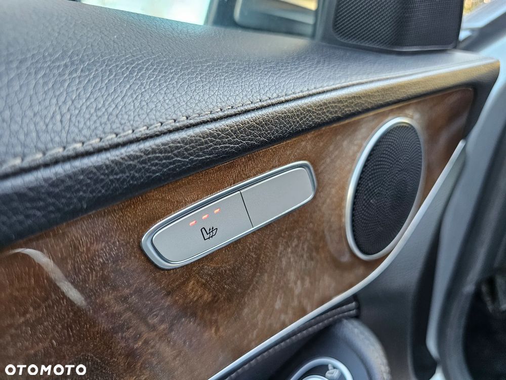 Mercedes-Benz Klasa C 180 7G-TRONIC - 20