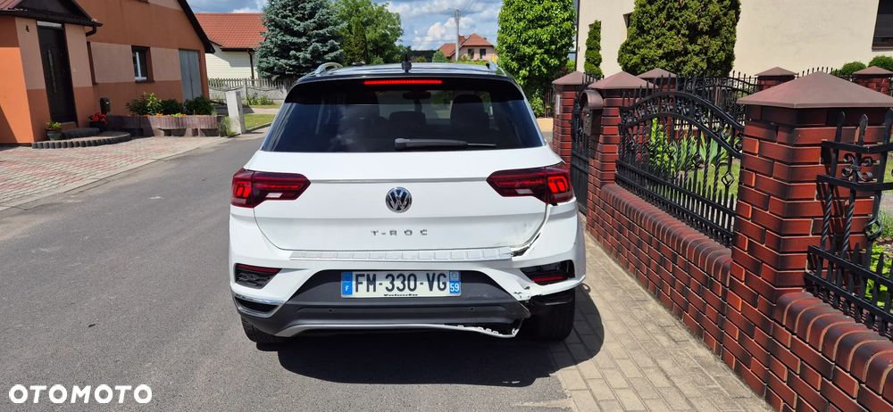 Volkswagen T-Roc - 4
