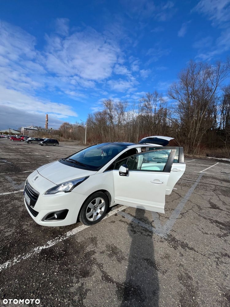 Peugeot 5008 1.6 HDi Style 7os - 22