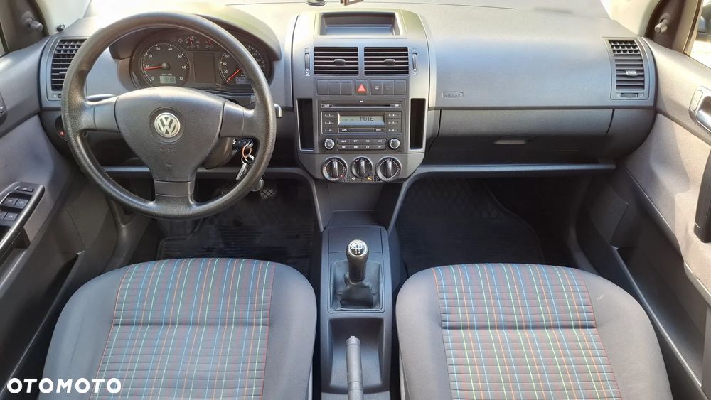 Volkswagen Polo 1.2 Comfortline - 17