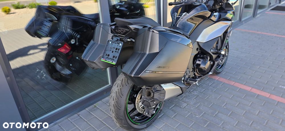 Kawasaki Ninja 1000 SX - 17