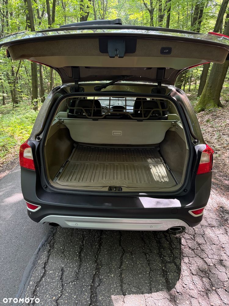 Volvo XC 70 D5 AWD Dynamic Momentum - 14