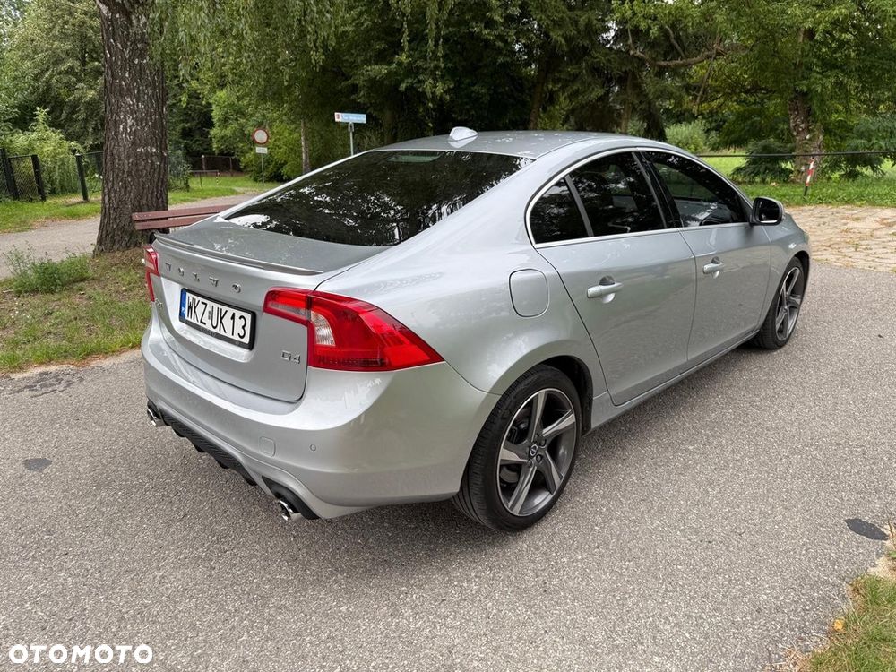 Volvo S60 D4 Drive-E R-Design Summum - 4