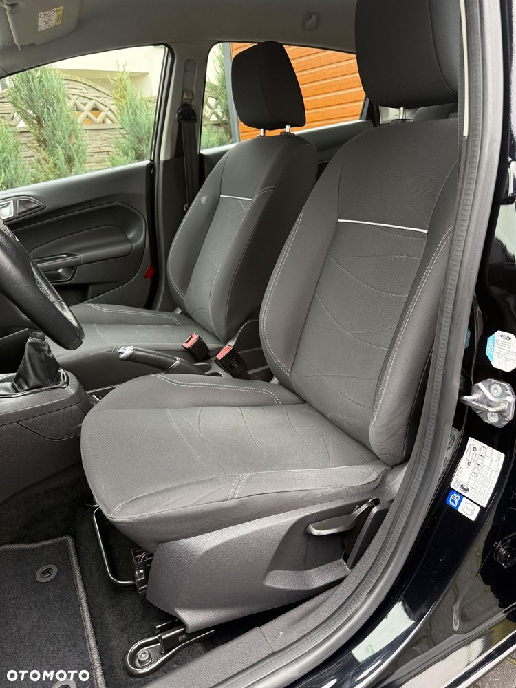 Ford Fiesta - 16