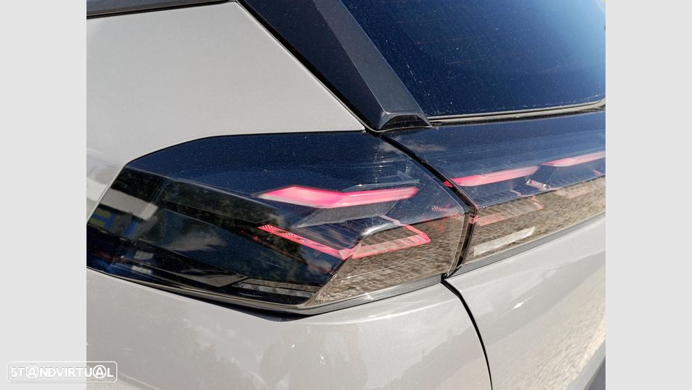 Peugeot 2008 1.2 Hybrid Allure e-DCS6 - 9