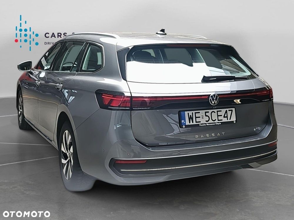 Volkswagen Passat - 31