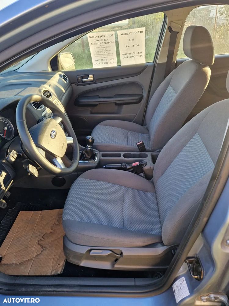 Ford Focus - 5