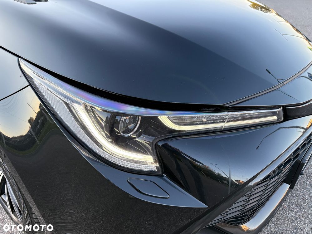 Toyota Corolla 1.8 Hybrid Executive - 8