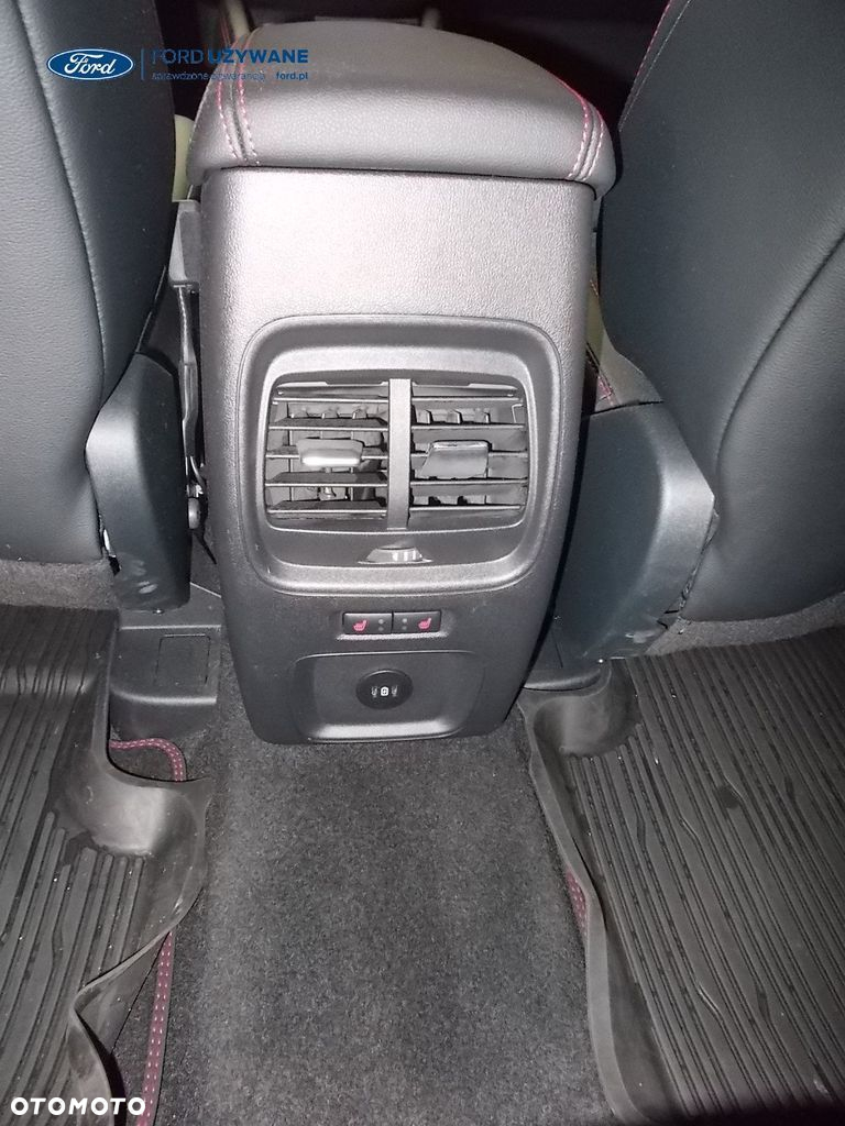 Ford Kuga - 14