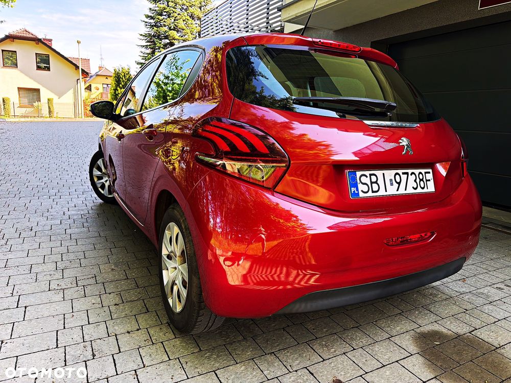 Peugeot 208 PureTech 82 Urban Move - 20