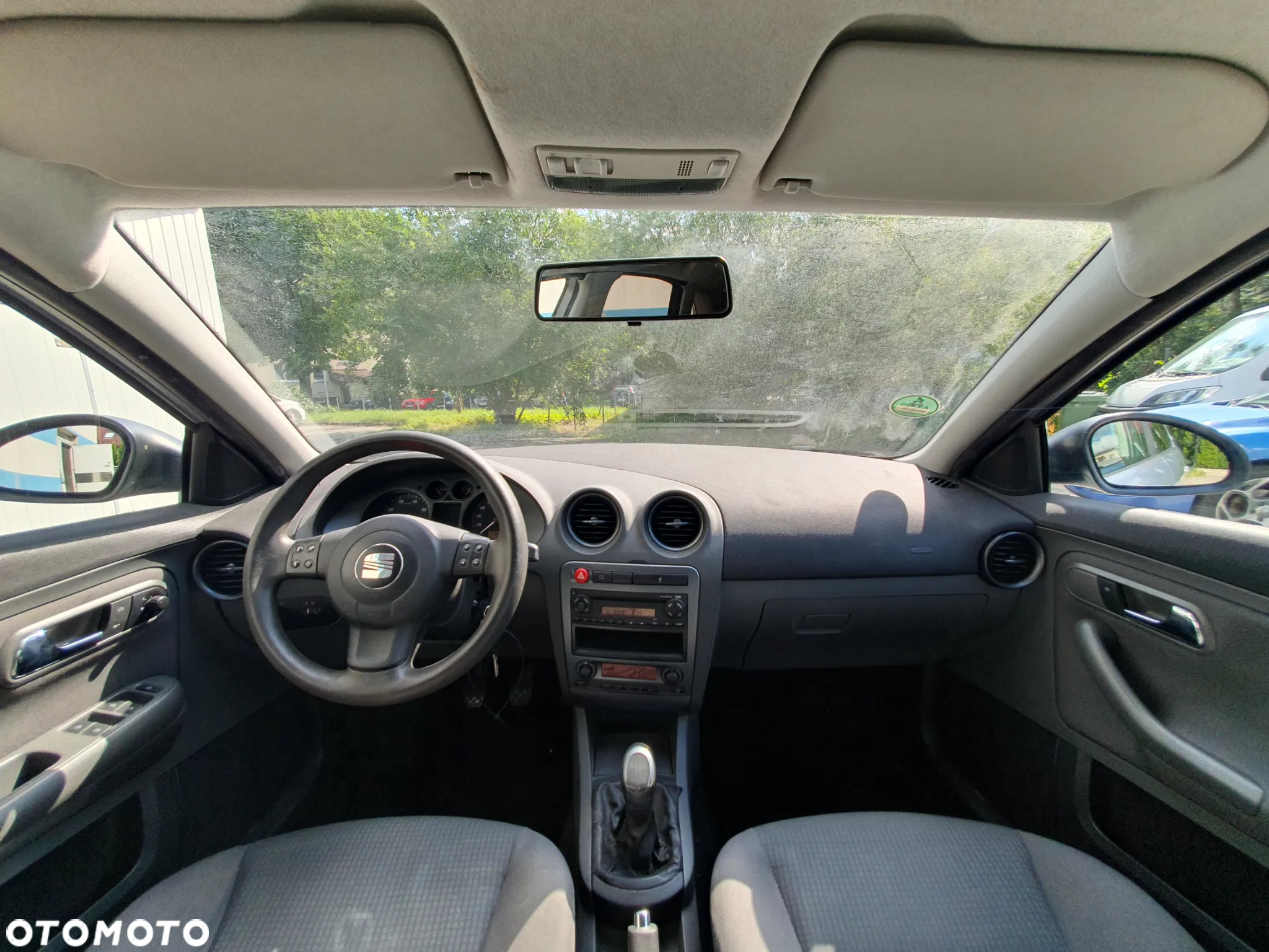 Seat Ibiza 1.4 16V Reference - 8