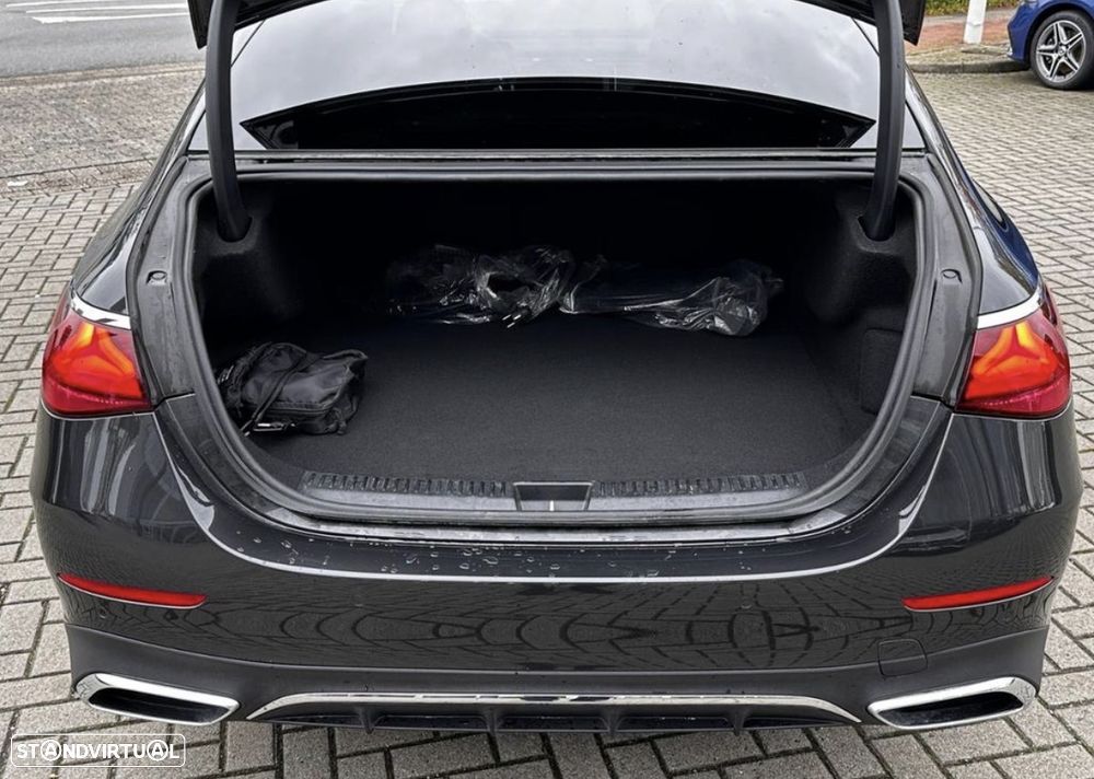 Mercedes-Benz E 300 de - 12