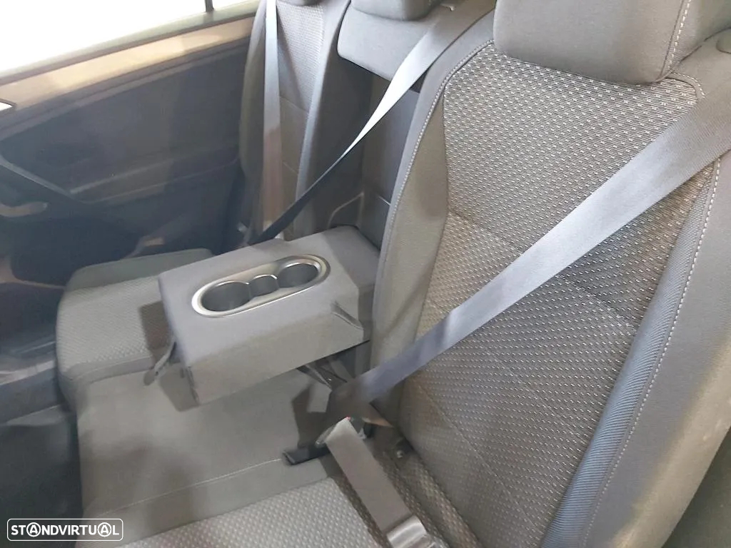 VW Tiguan Allspace 2.0 TDI Confortline DSG - 10