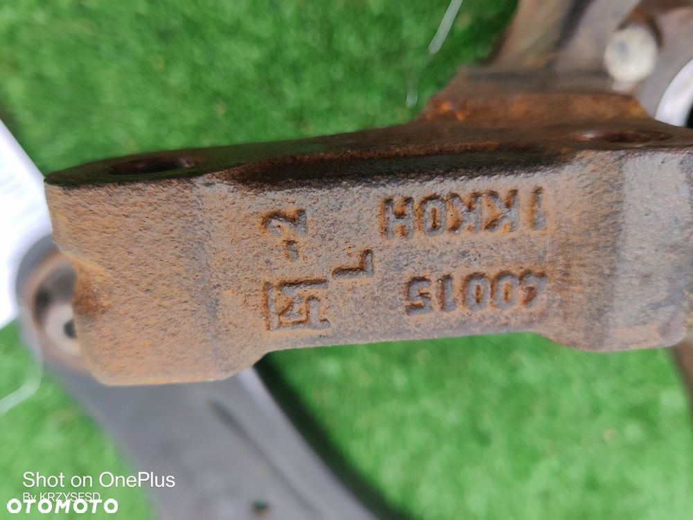 Zwrotnica Nissan E-NV200 - 3