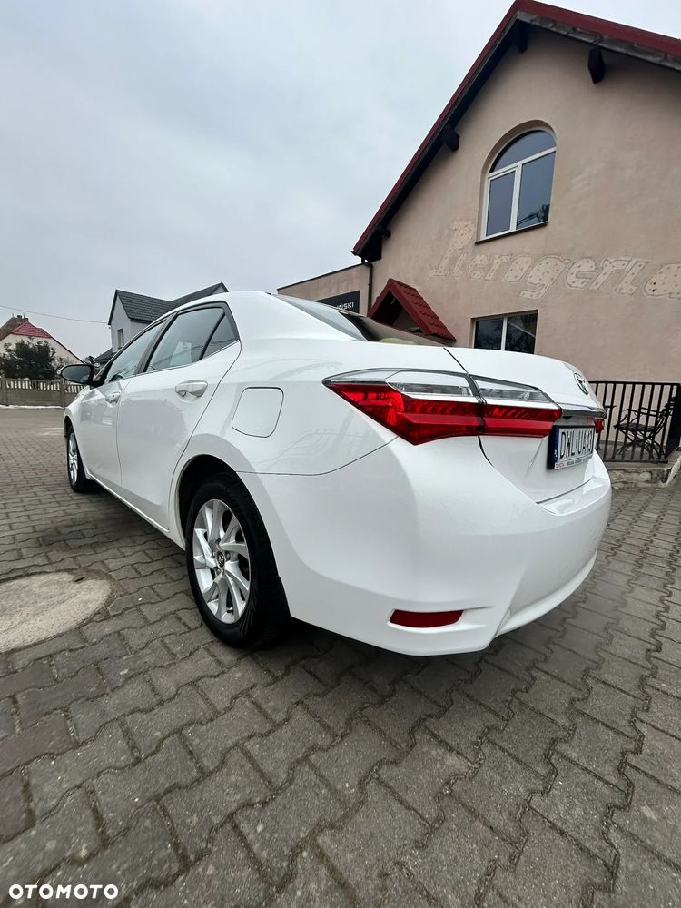 Toyota Corolla 1.6 Comfort - 2