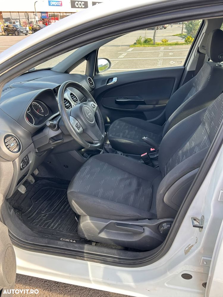 Opel Corsa 1.2 Enjoy - 16