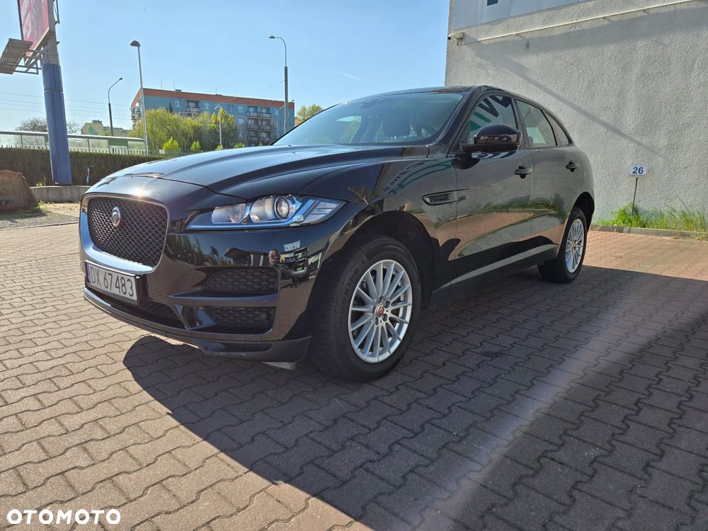 Jaguar F-Pace 2.0 i4D RWD Pure - 1