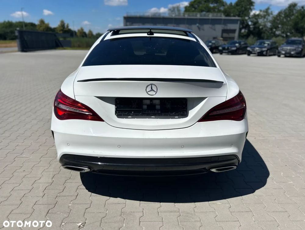 Mercedes-Benz CLA 250 4-Matic AMG Line - 4
