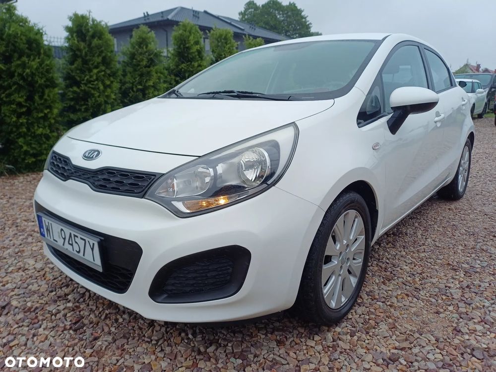 Kia Rio 1.2 Attract - 8