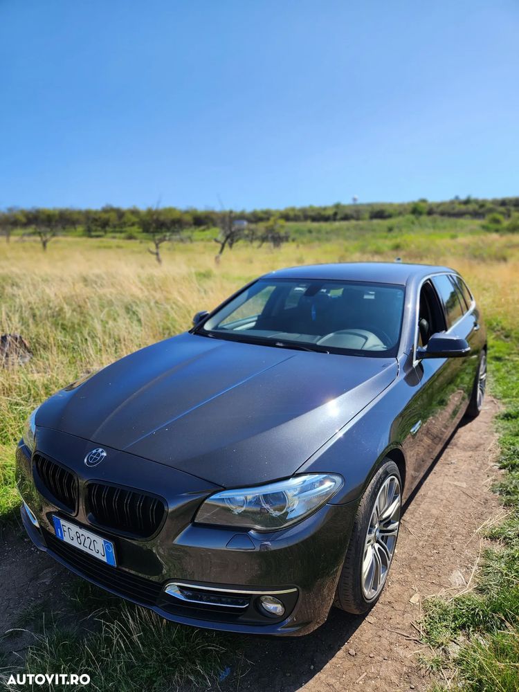 BMW Seria 5 530d xDrive Aut. Luxury Line - 2