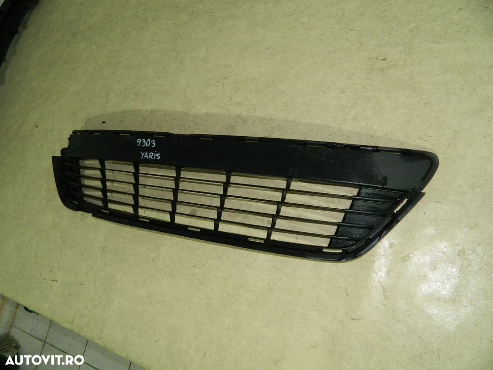 Grila intre proiectare Toyota Yaris, 10-12, 93112-0D210 - 8