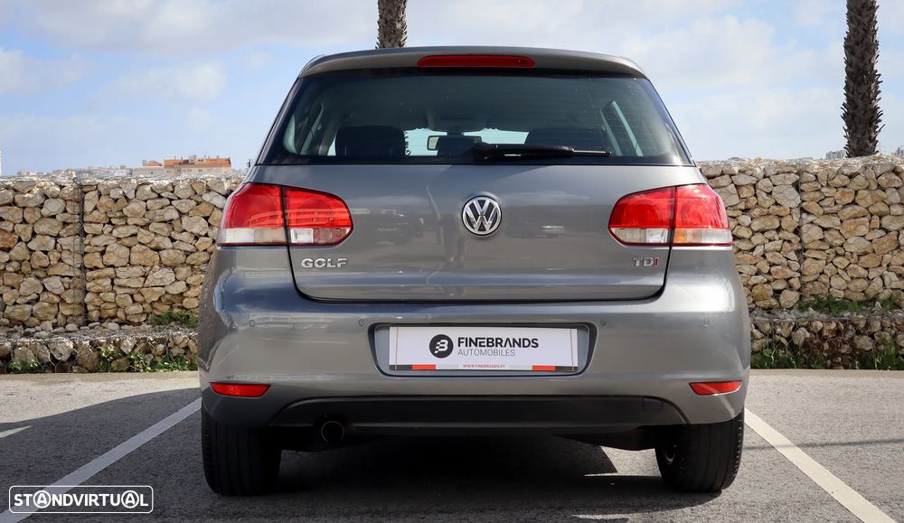 VW Golf 1.6 TDi DPF BlueMotion MATCH - 4