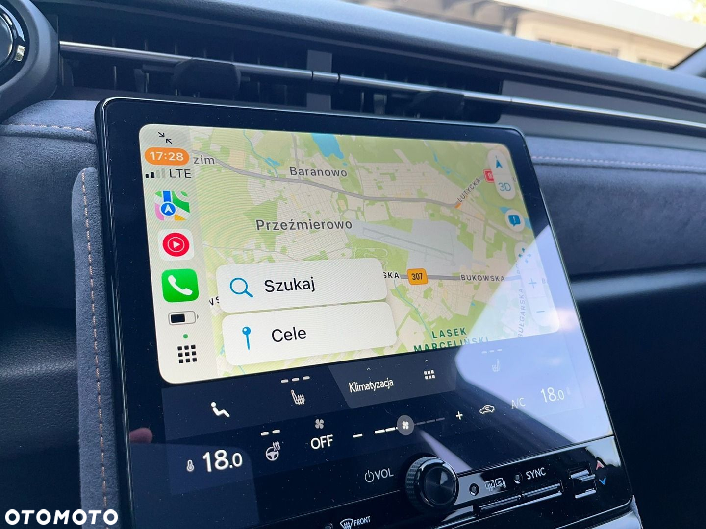 Lexus LBX 1.5 Hybrid Cool AWD - 15