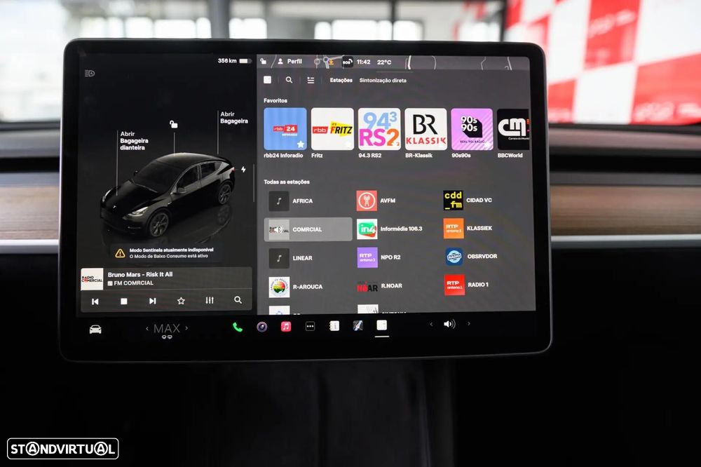 Tesla Model Y Long Range RWD - 43
