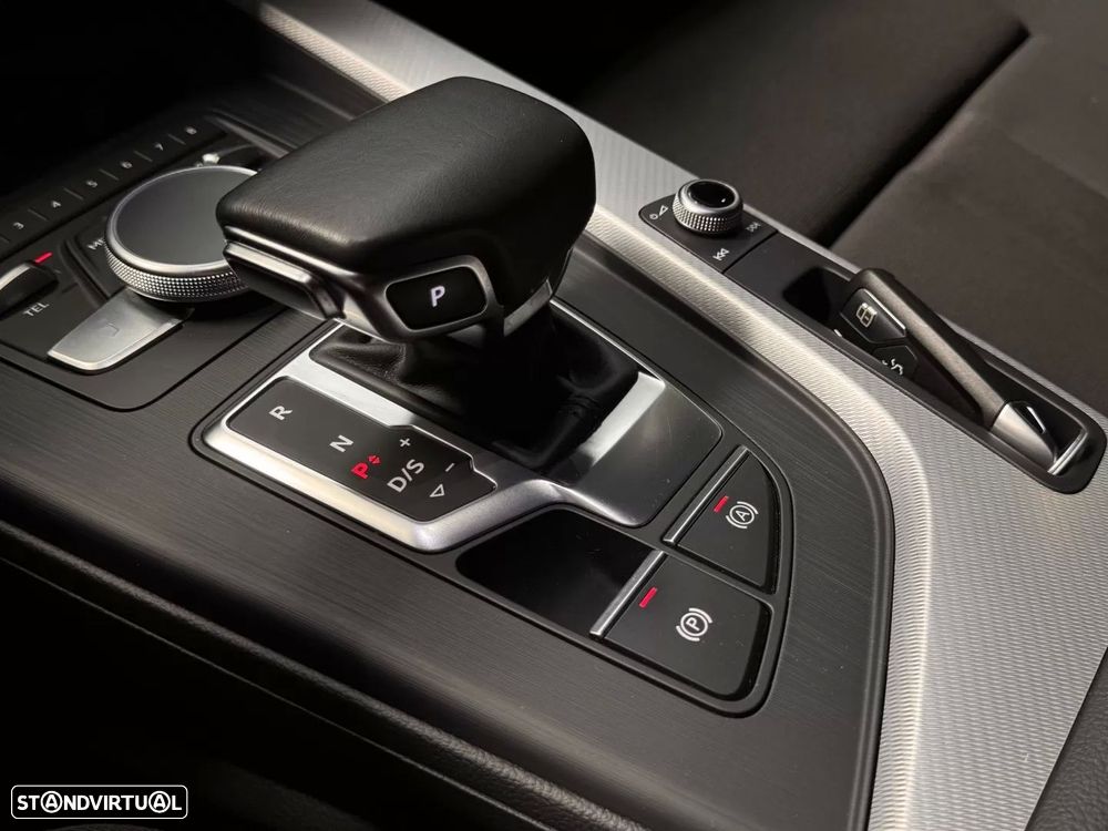 Audi A4 Avant 45 TFSI quattro S tronic - 29