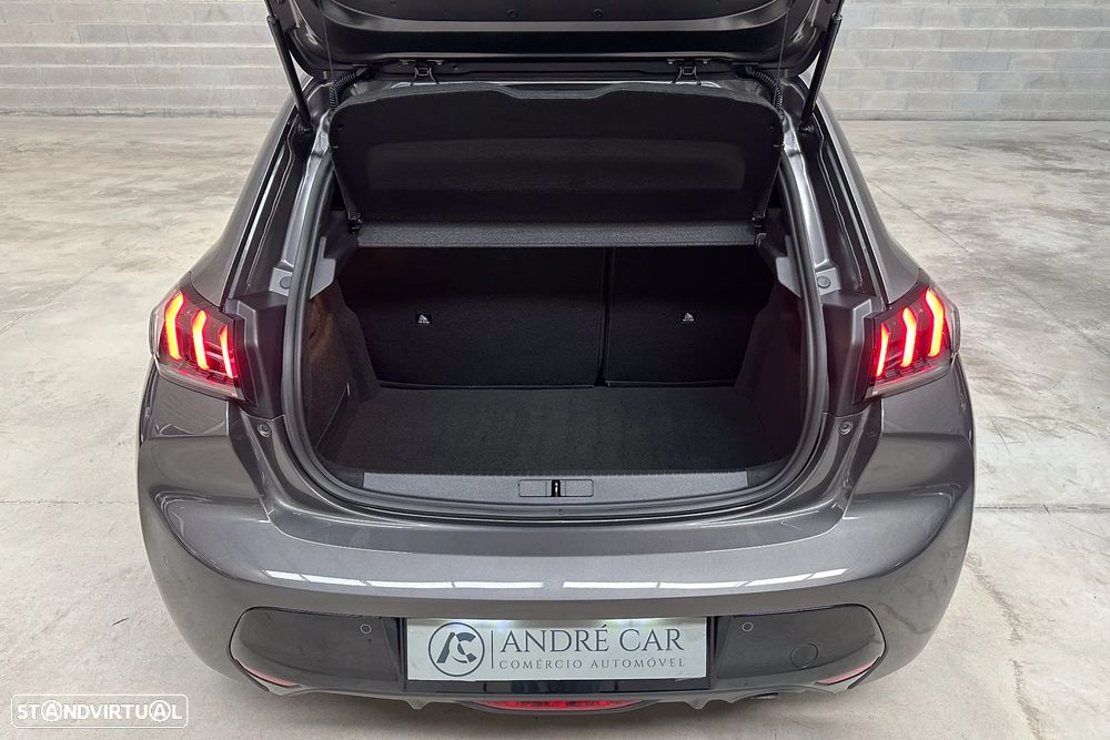 Peugeot 208 1.2 PureTech Allure - 47