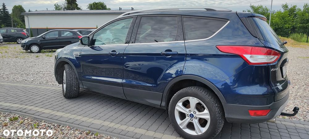 Ford Kuga - 12