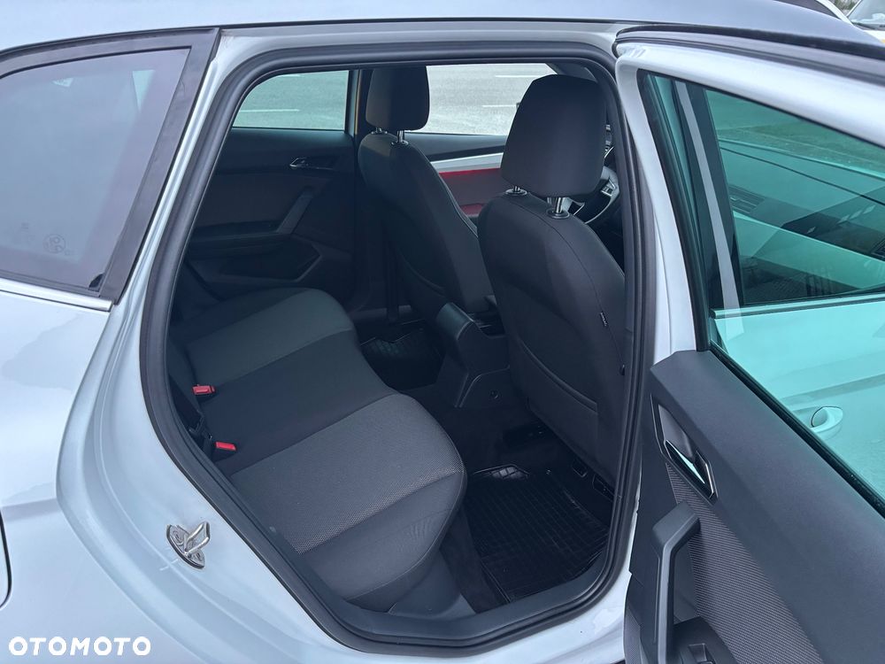 Seat Arona - 13