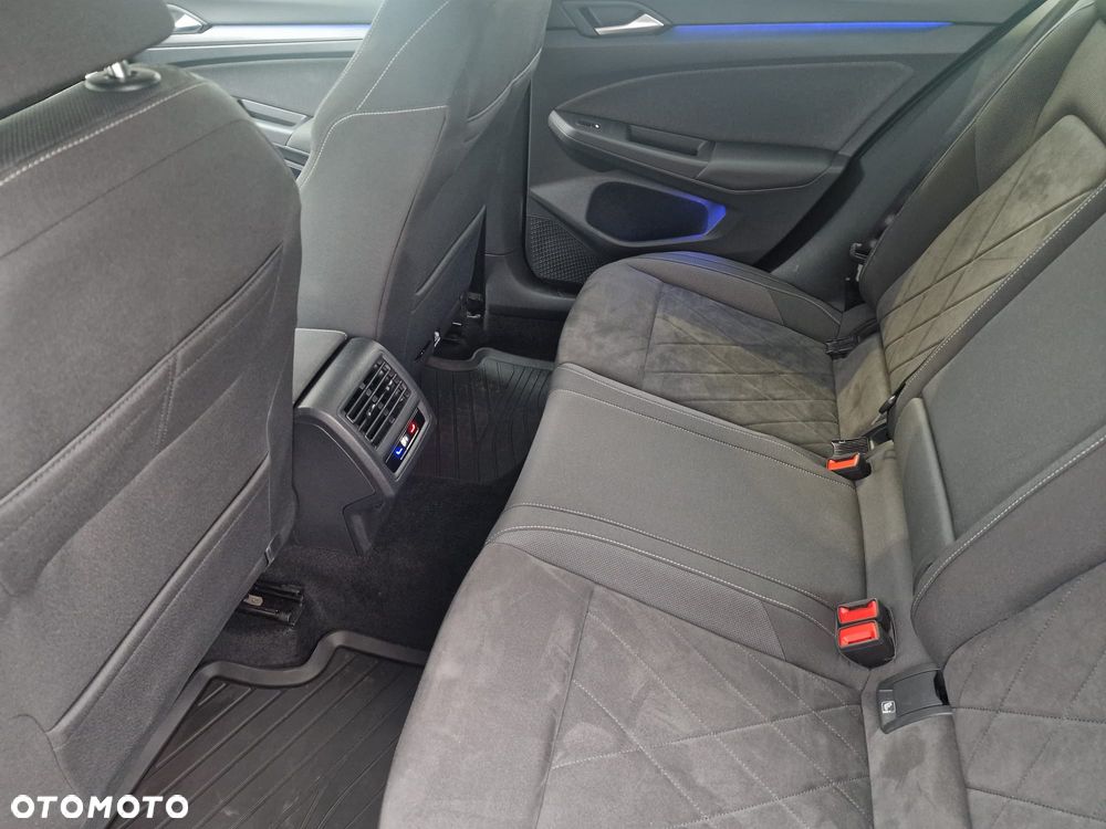 Volkswagen Golf 2.0 TSI Style DSG - 7