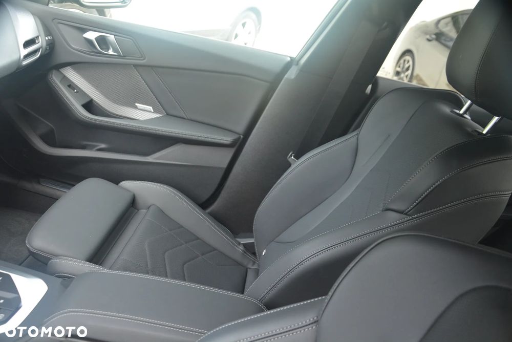 BMW Seria 2 220i mHEV M Sport sport - 14