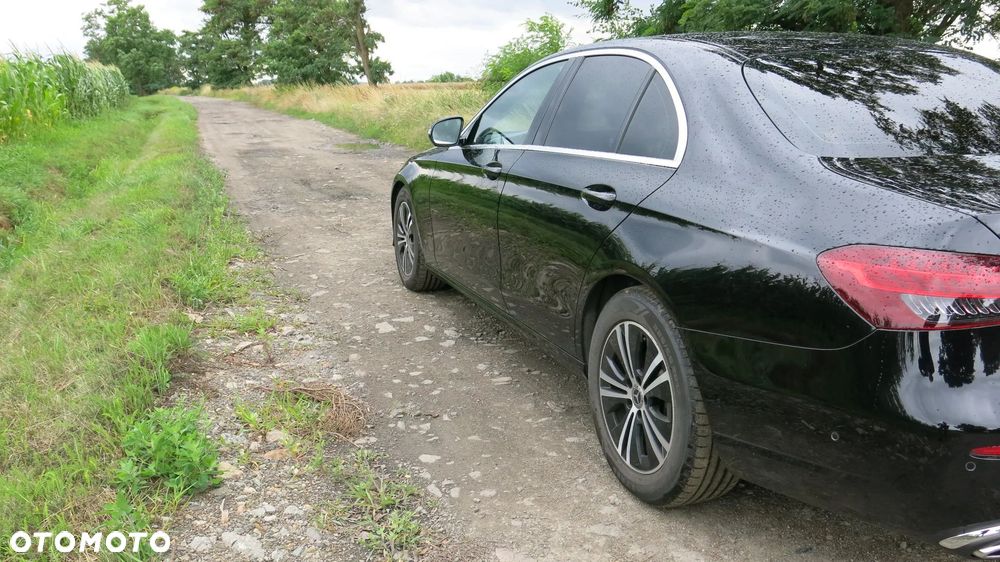 Mercedes-Benz Klasa E 220 d Avantgarde - 17
