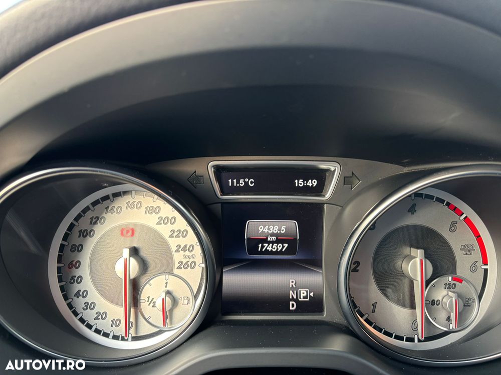 Mercedes-Benz CLA 220 d 7G-DCT - 13