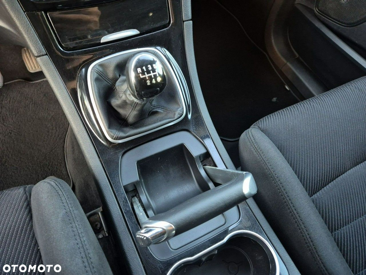 Ford Galaxy - 17