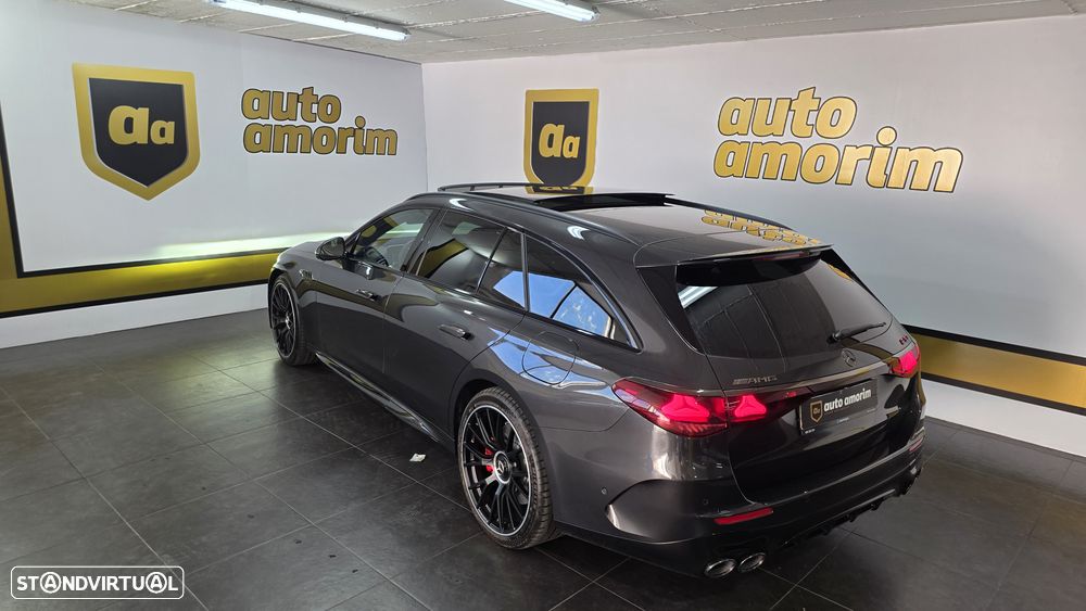 Mercedes-Benz E 53 AMG Hybrid 4Matic+ - 17