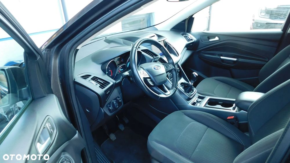 Ford Kuga 2.0 TDCi 4x2 Trend - 8