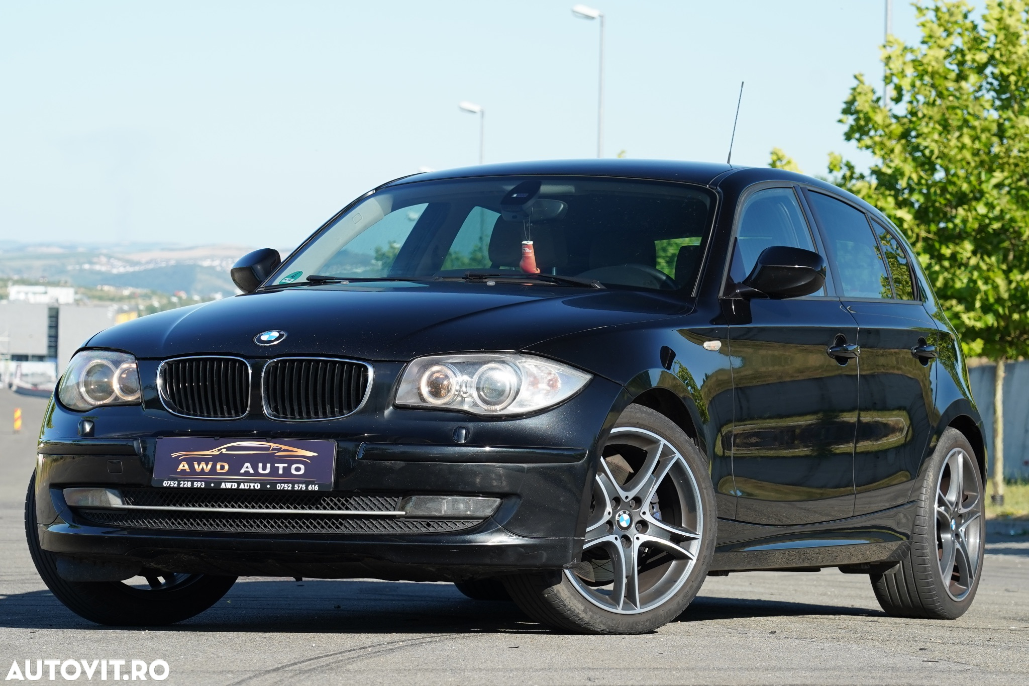 BMW Seria 1 123d DPF Aut. Edition Sport - 2
