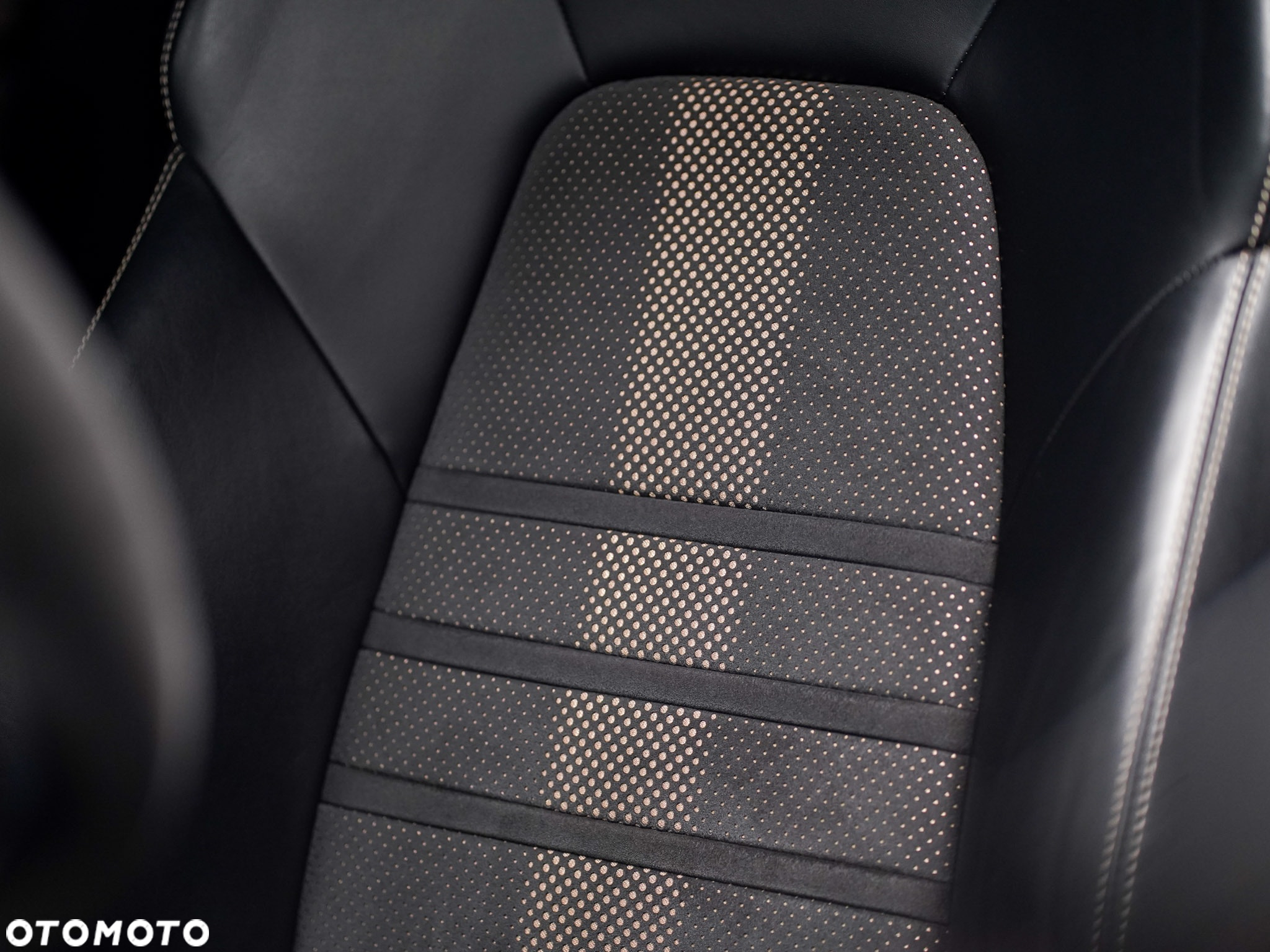 Porsche Cayenne Turbo GT - 17