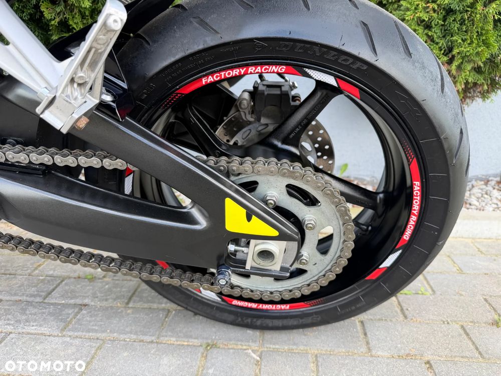 Yamaha FZ - 29