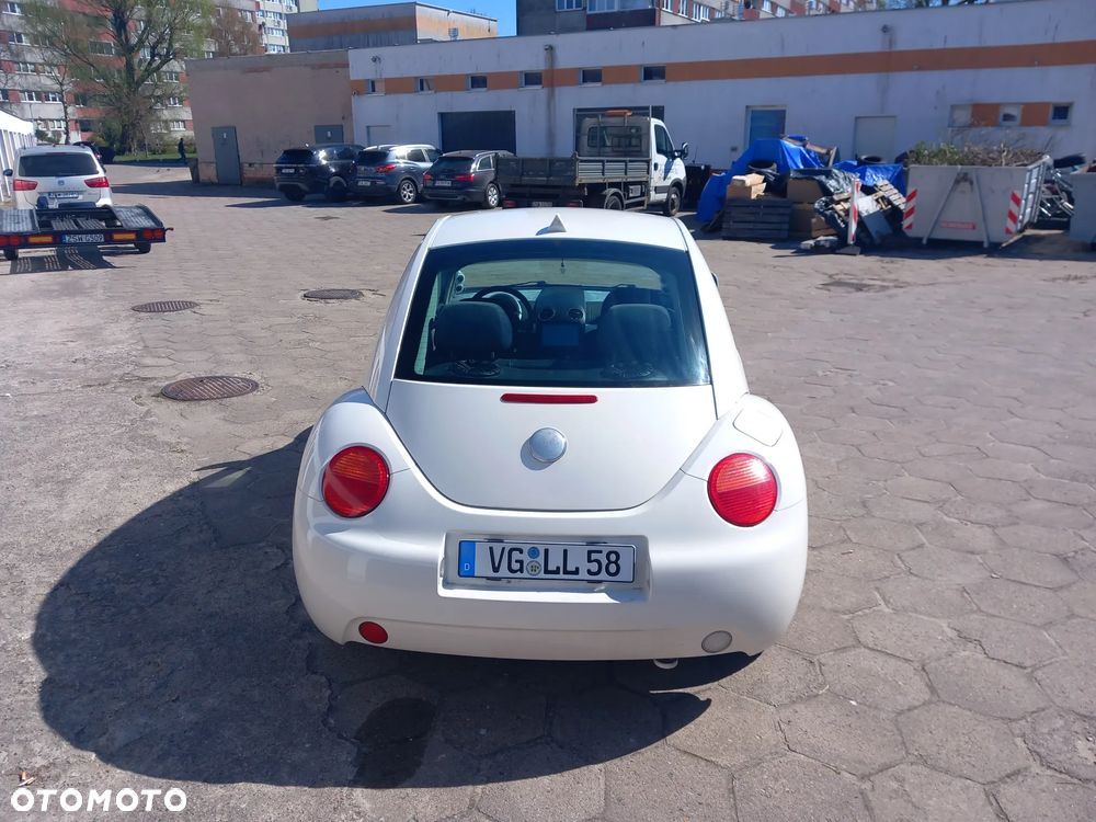 Volkswagen New Beetle 1.6 Coastal - 14