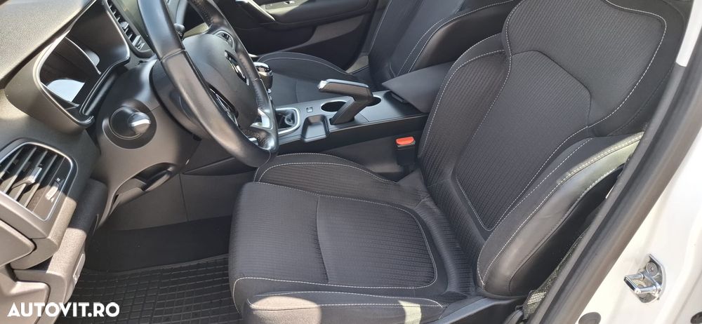 Renault Megane ENERGY dCi 90 EXPERIENCE - 10