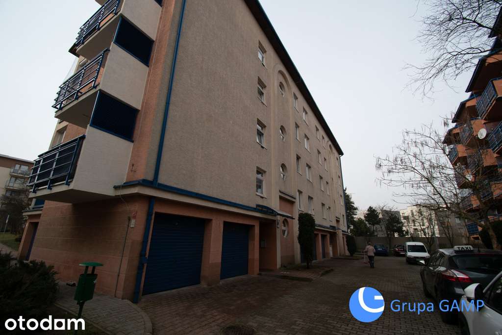 60m2, balkon, garderoba, studio*Białoprądnicka