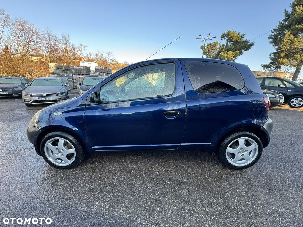 Toyota Yaris 1.0 Base - 7