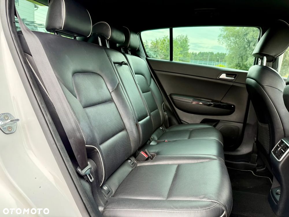 Kia Sportage 2.0 CRDI GT Line 4WD - 28