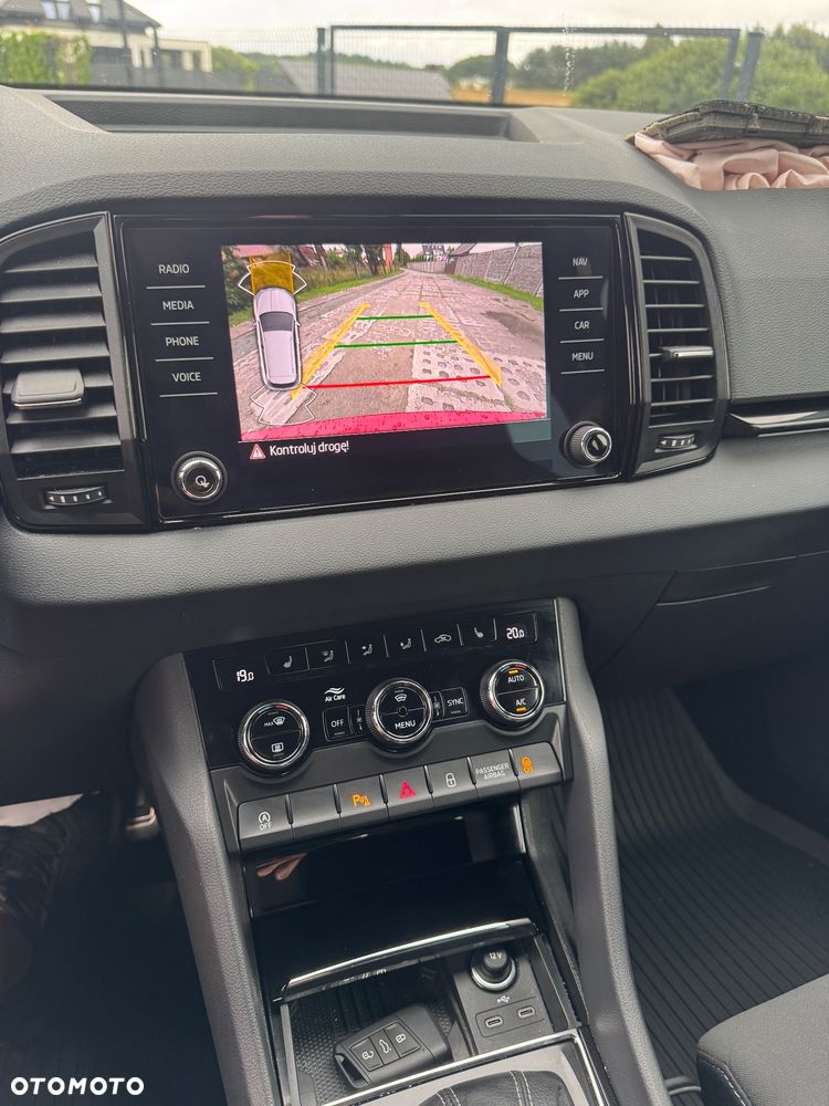Skoda Karoq 1.5 TSI ACT Selection DSG - 10
