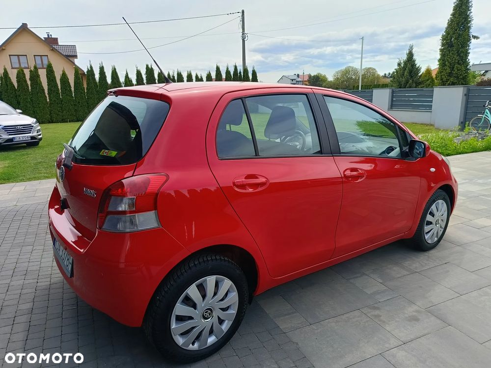 Toyota Yaris 1.33 VVT-i Comfort - 18